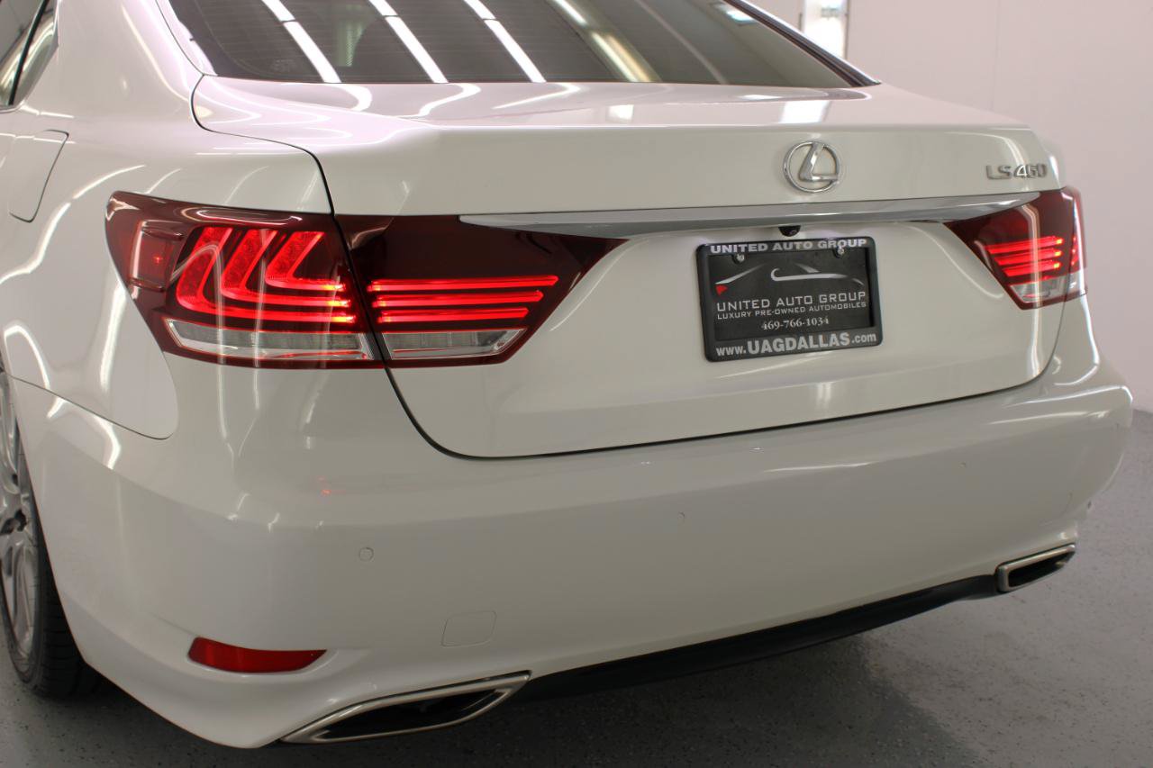 Used 2017 Lexus LS 460 w/ Comfort Package RWD image 24
