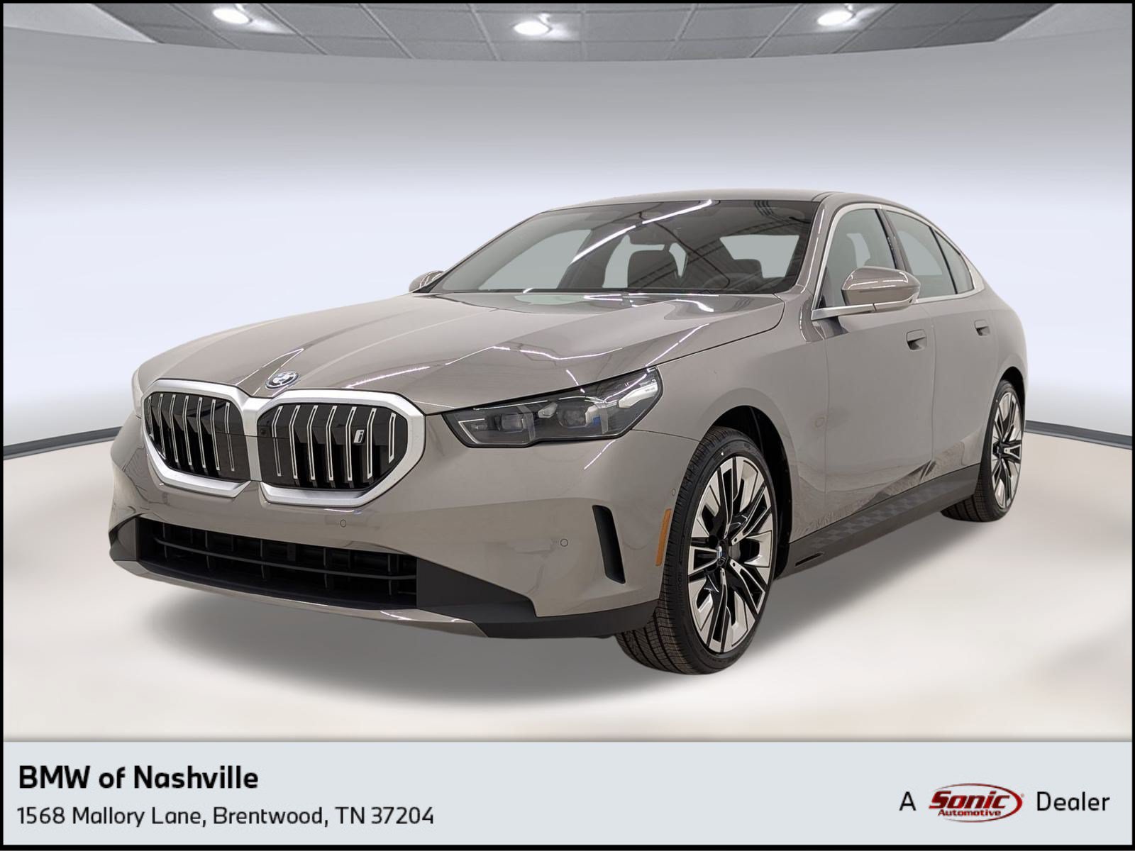 New 2026 BMW i5 eDrive40 w/ Premium Package RWD 360° Tour