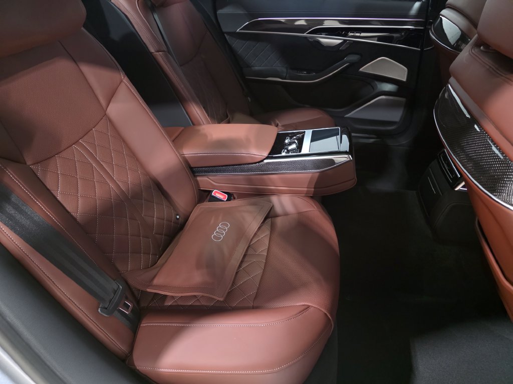 New 2027 Audi A8 L 3.0T AWD/4WD image 12