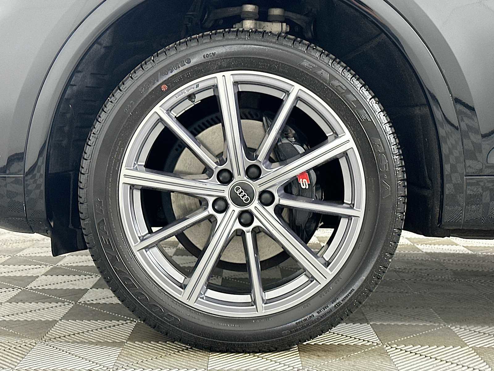 Used 2022 Audi SQ5 Premium Plus w/ Premium Plus Package image 30