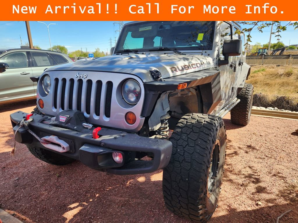 Used 2013 Jeep Wrangler Unlimited Rubicon AWD/4WD image 3