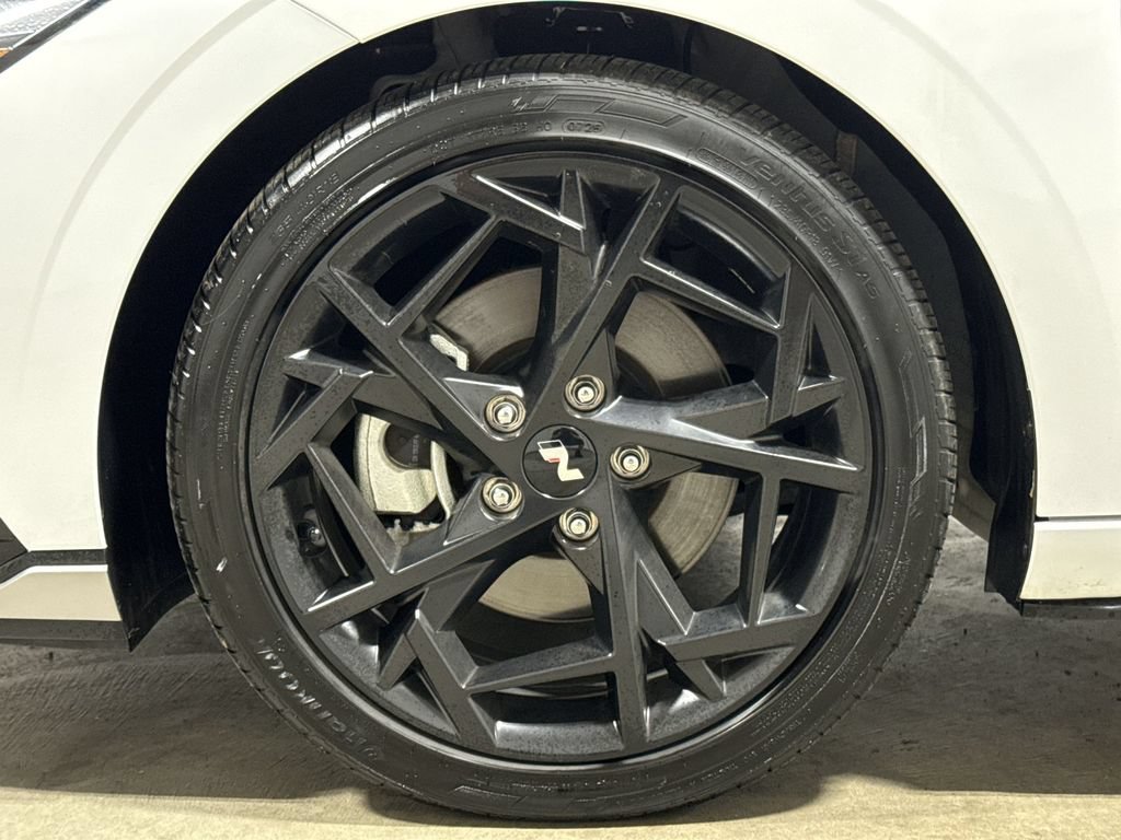 Used 2025 Hyundai Elantra N Line FWD image 28