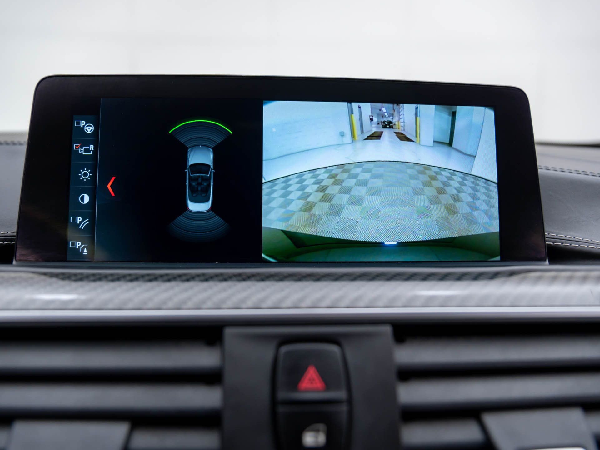 Used 2018 BMW M4 Convertible w/ Competition Package image 22