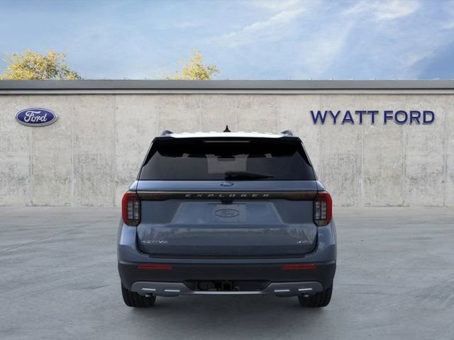 New 2026 Ford Explorer Active w/ Active Comfort Package image 6