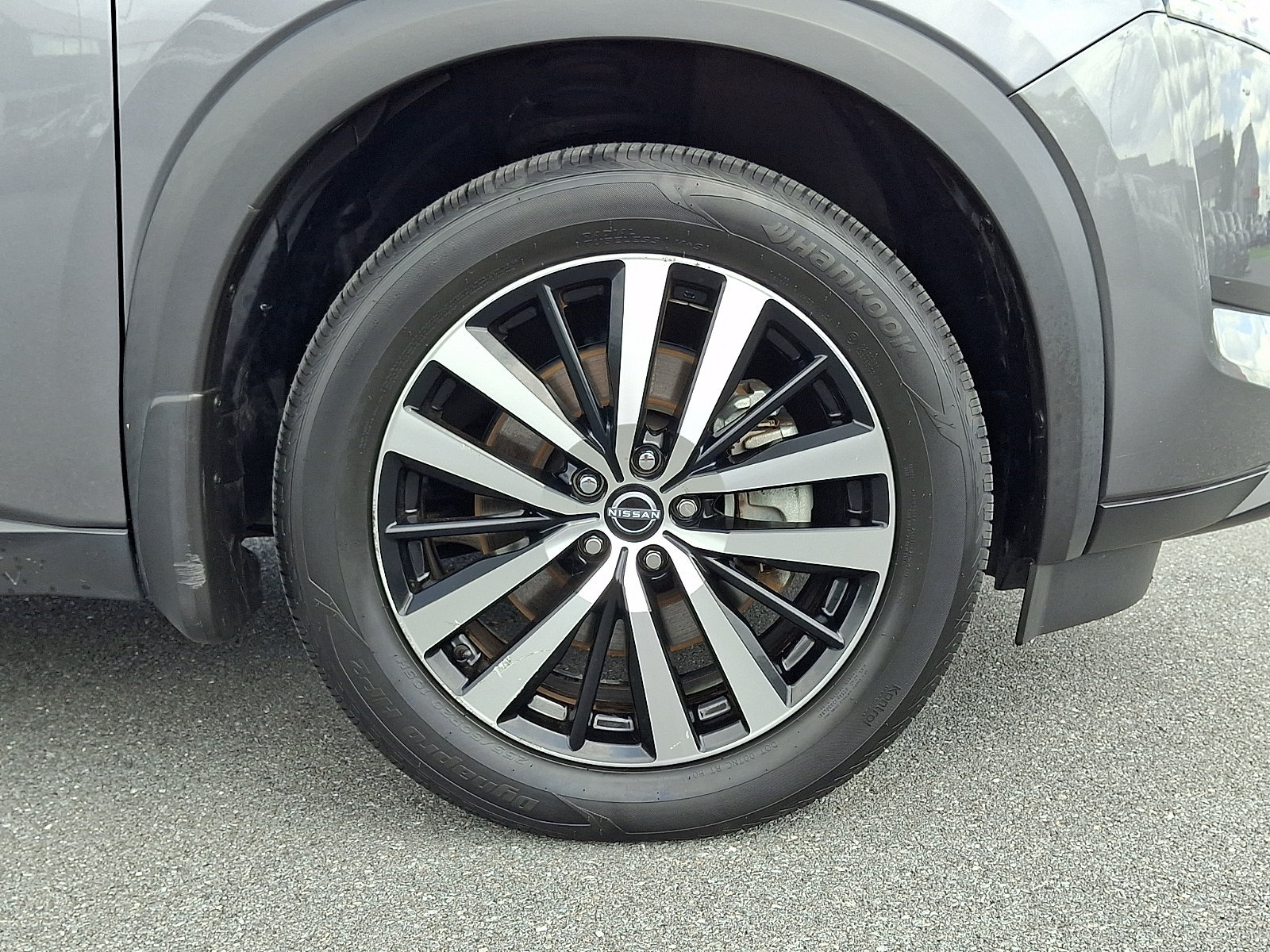 Certified 2023 Nissan Pathfinder Platinum AWD/4WD image 9