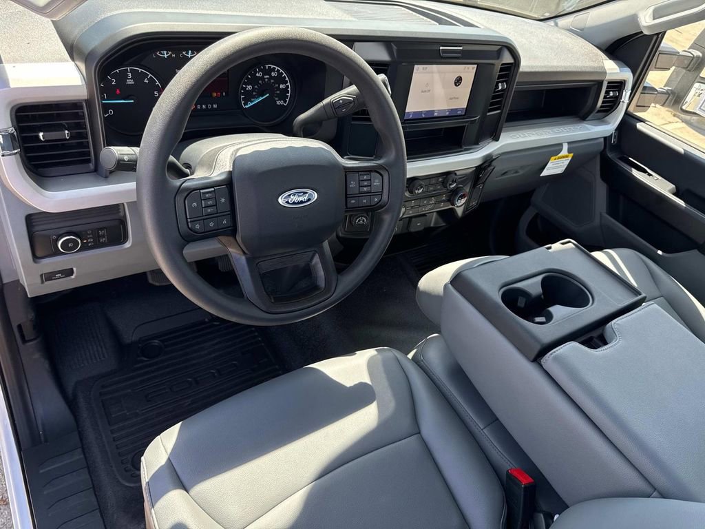 New 2025 Ford F350 XL w/ XL Chrome Package image 7