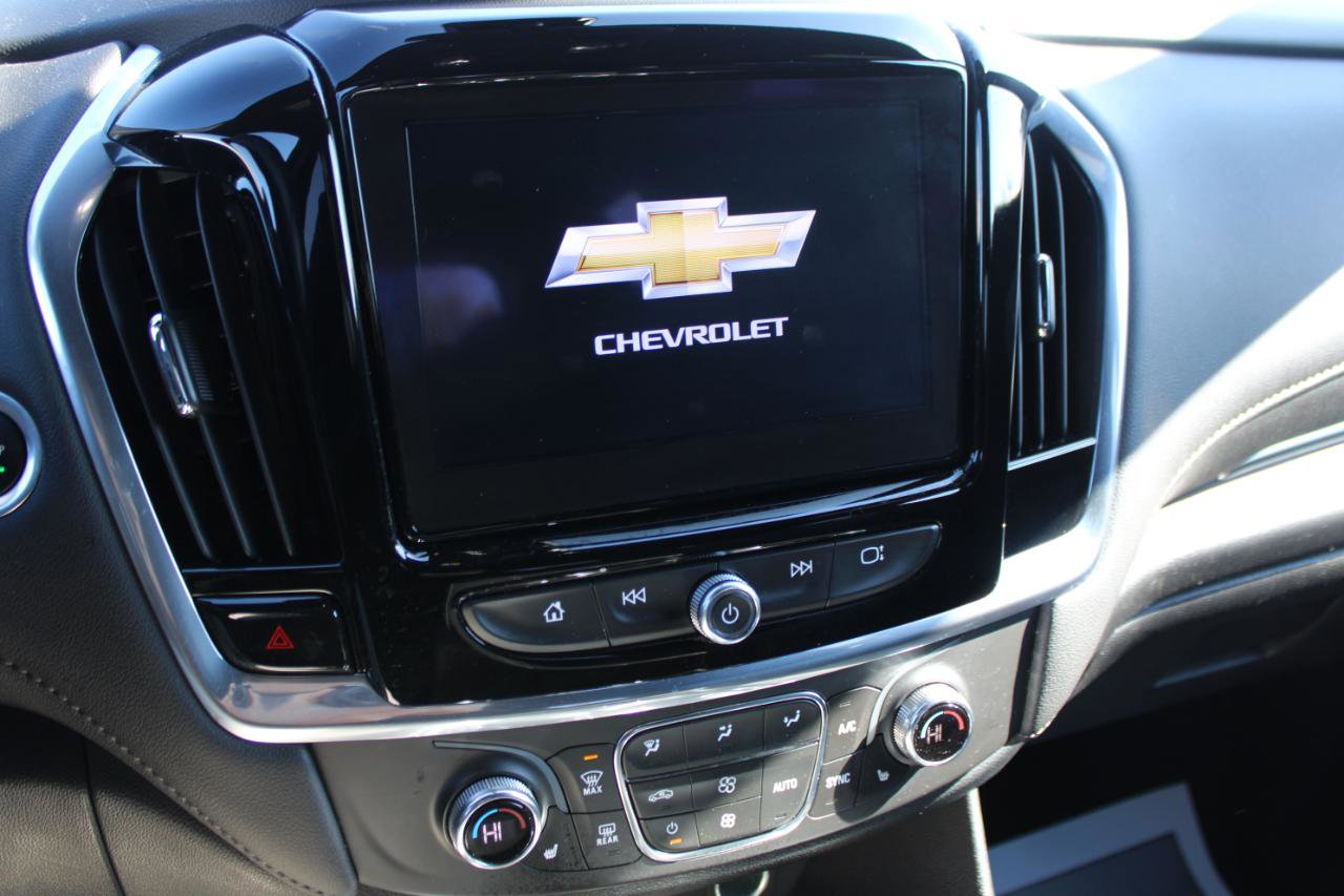 Used 2022 Chevrolet Traverse LT image 28