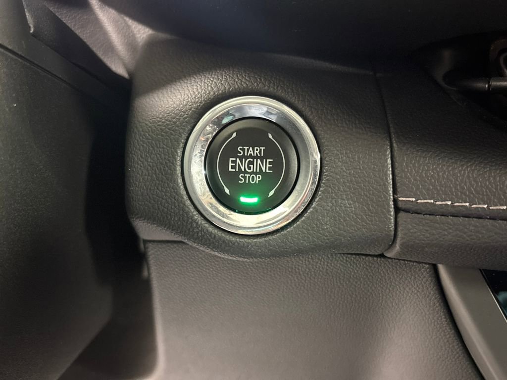 Certified 2023 Buick Envision Preferred image 38