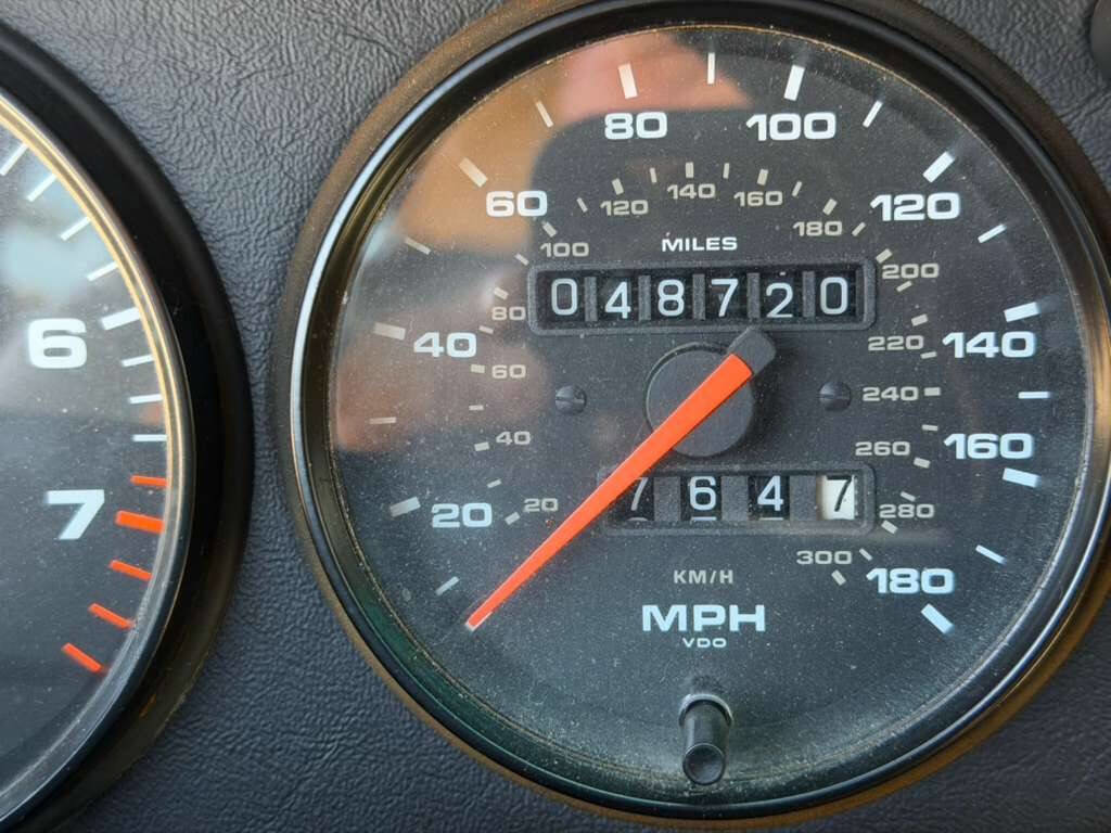 Used 1990 Porsche 911 Carrera image 30