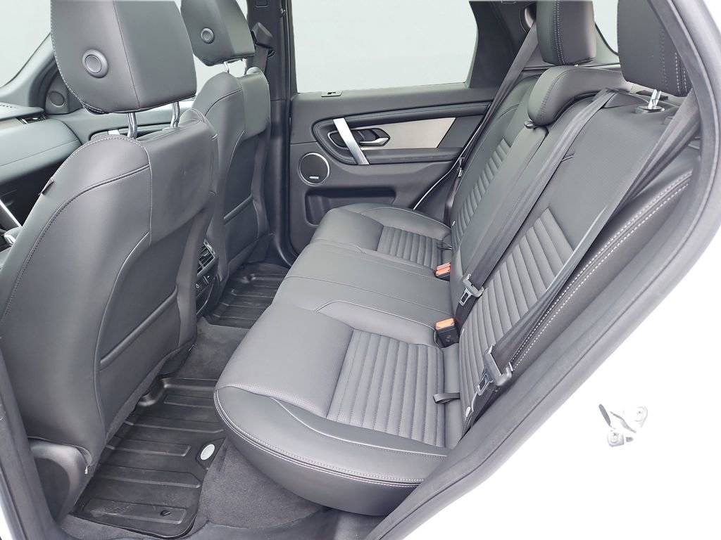 Used 2024 Land Rover Discovery Sport Dynamic SE image 36