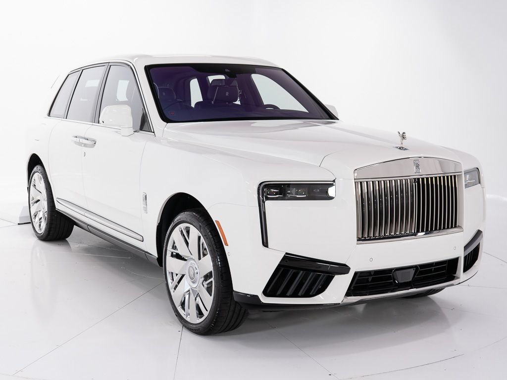 Used 2026 Rolls-Royce Cullinan AWD/4WD image 7