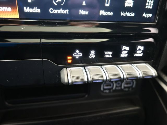 Used 2022 RAM 1500 Limited w/ Body Color Bumper Group AWD/4WD image 48