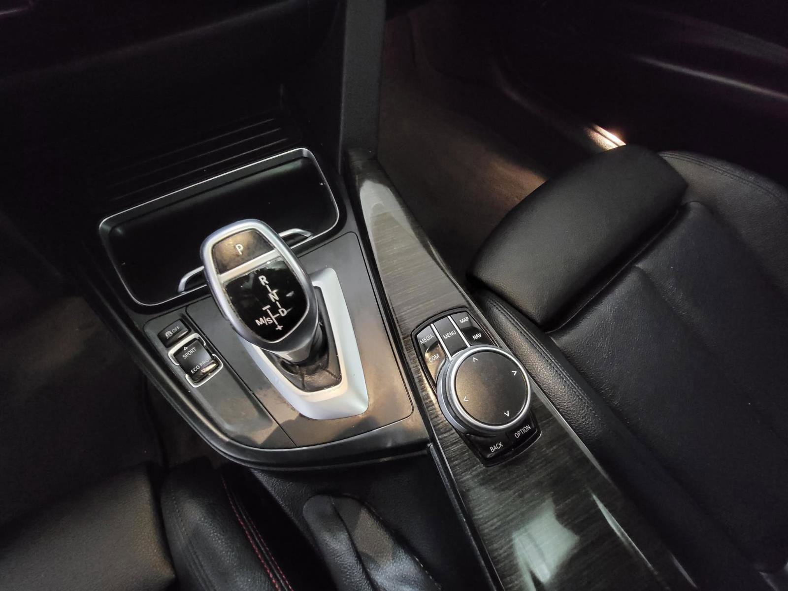 Used 2018 BMW 330i xDrive Sedan w/ Convenience Package image 15