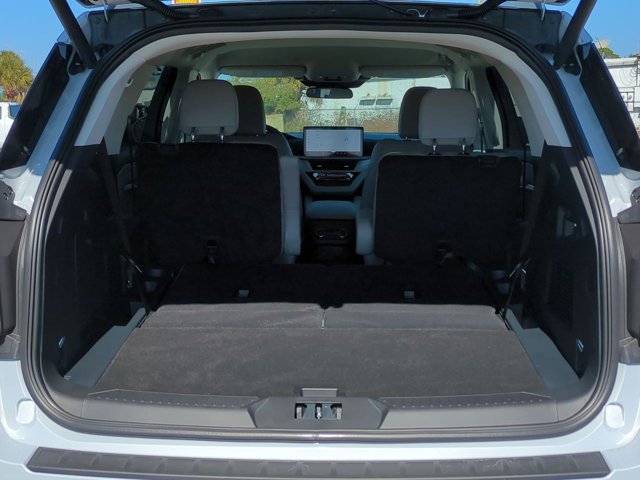 New 2026 Ford Explorer Active w/ Active Comfort Package image 13