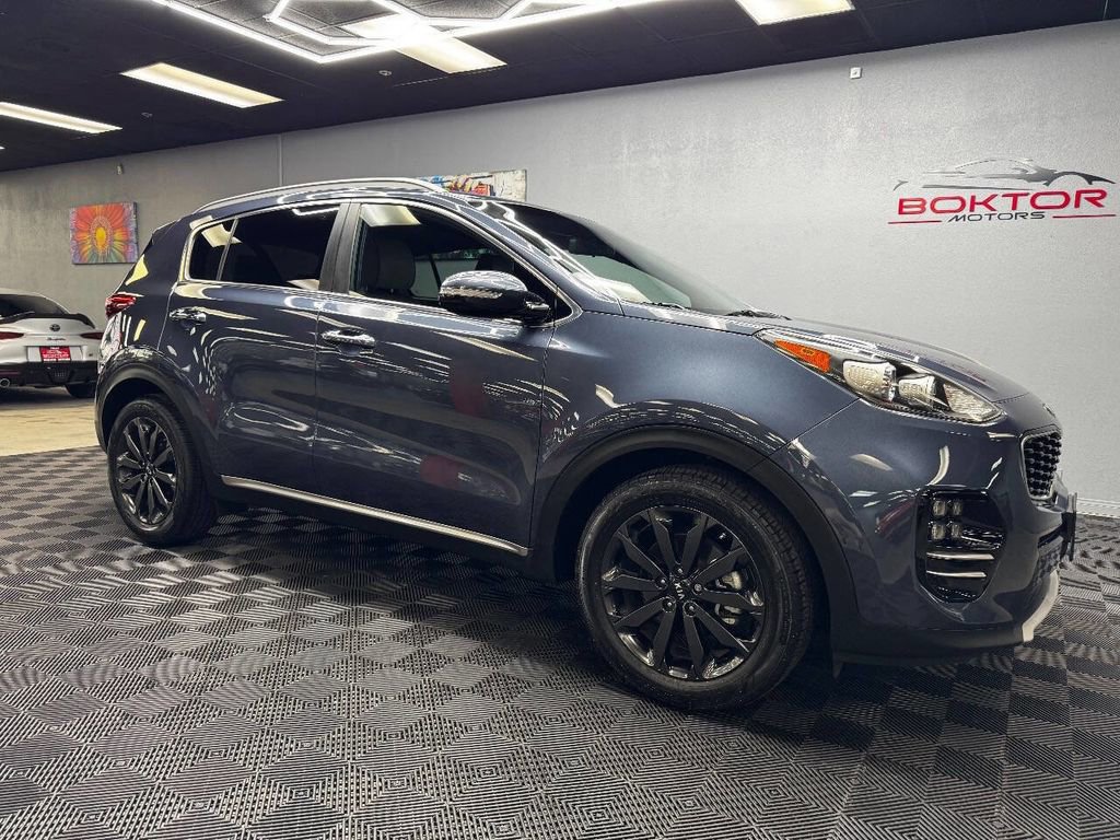 Used 2019 Kia Sportage EX w/ EX Sport Appearance Package image 2