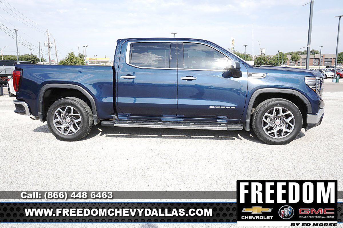 Used 2023 GMC Acadia SLE w/ Driver Convenience Package FWD image 38
