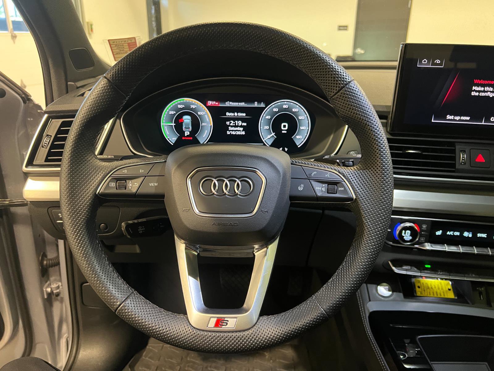 Used 2024 Audi Q5 e Premium Plus AWD/4WD image 11