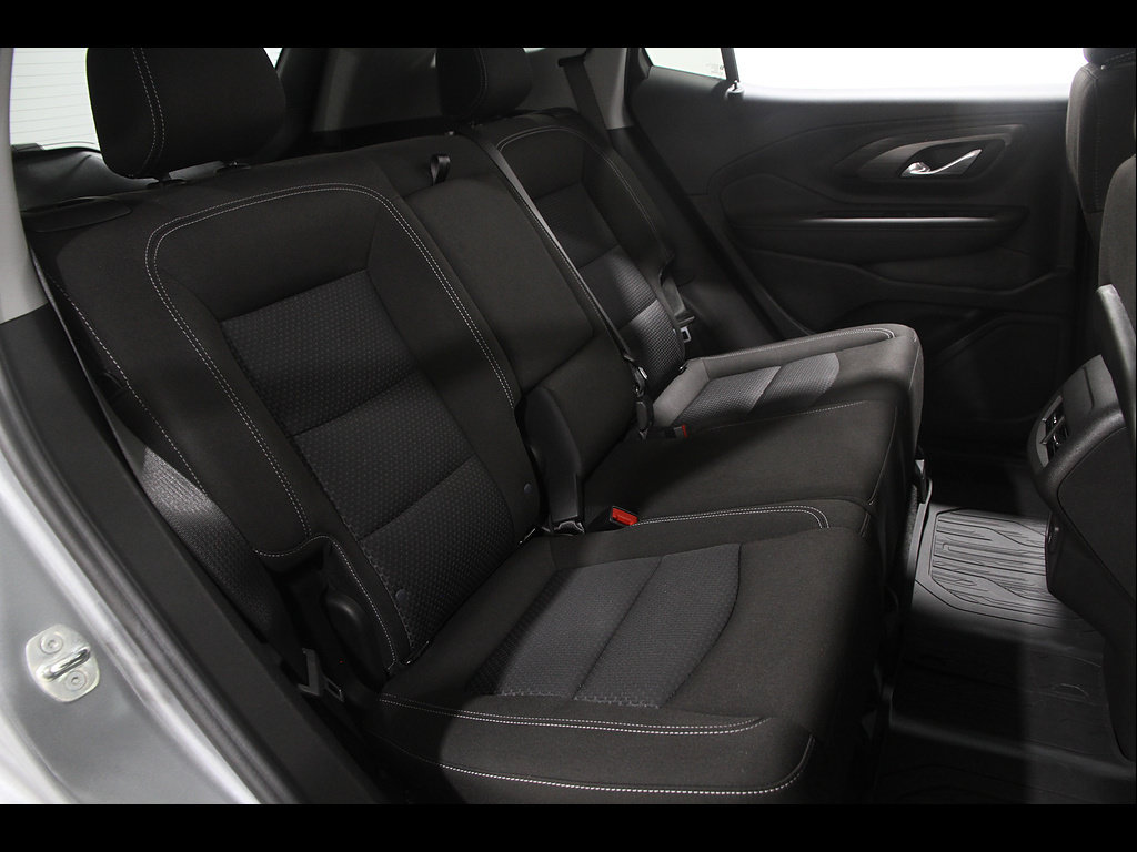 Certified 2023 GMC Terrain SLE w/ Driver Convenience Package FWD image 18