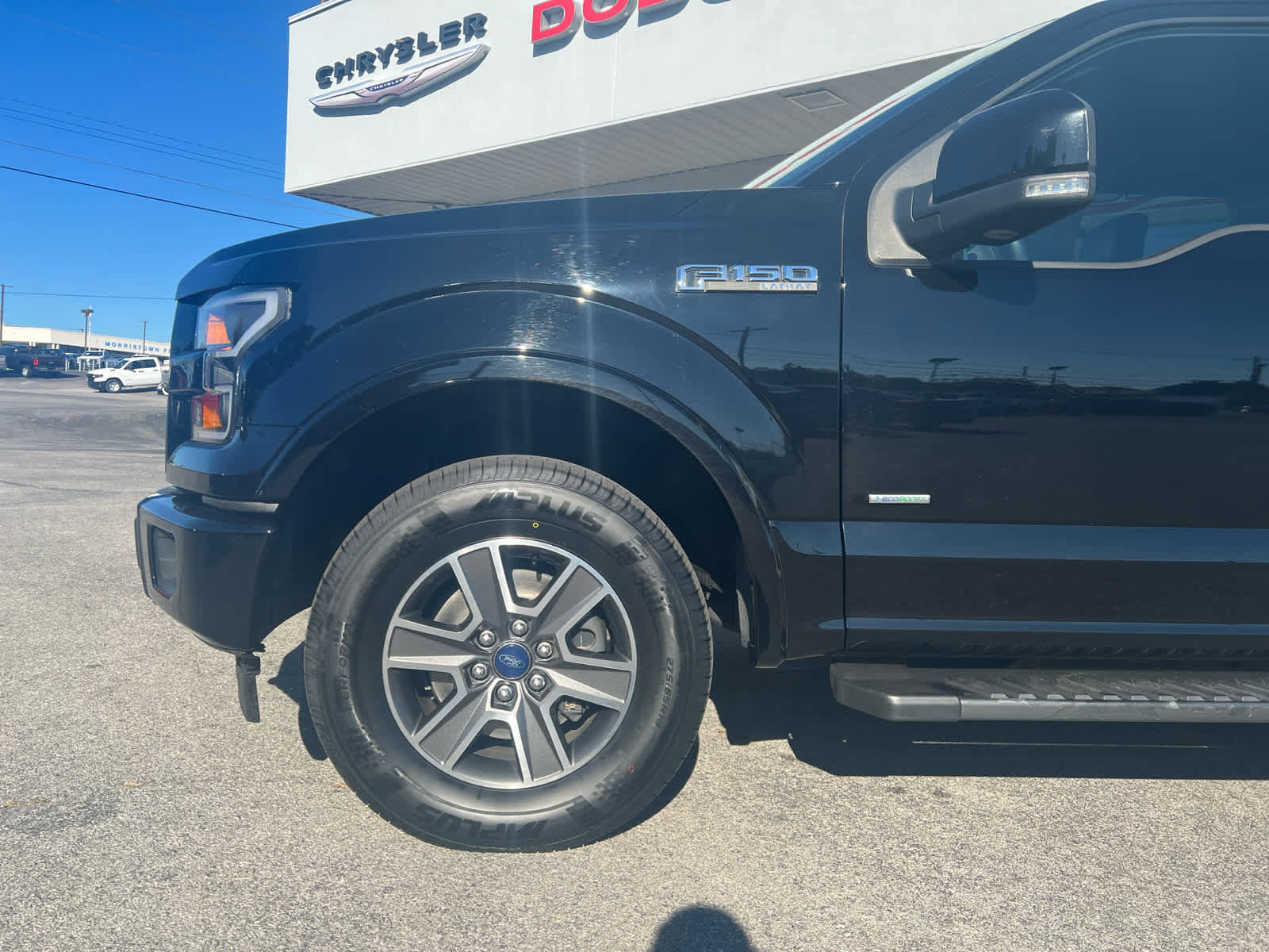 Used 2017 Ford F150 Lariat image 2