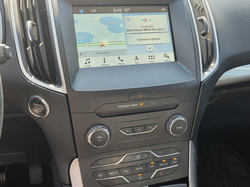 Used 2016 Ford Edge SEL w/ Equipment Group 201A AWD/4WD image 22