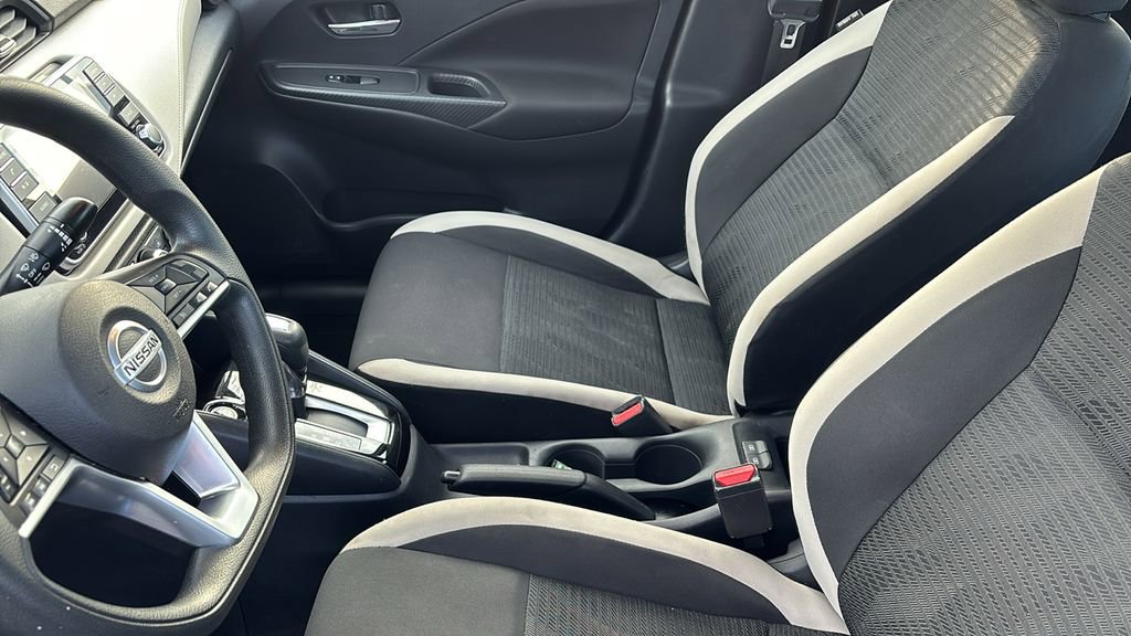 Used 2021 Nissan Versa SV image 24
