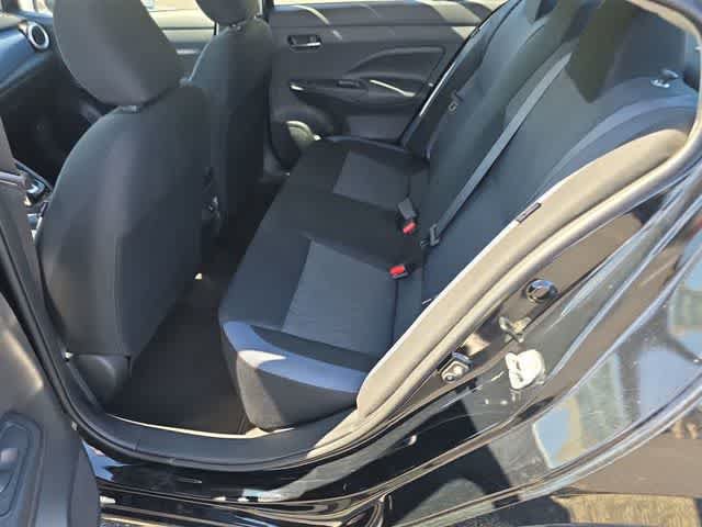 Used 2023 Nissan Versa SV FWD image 30