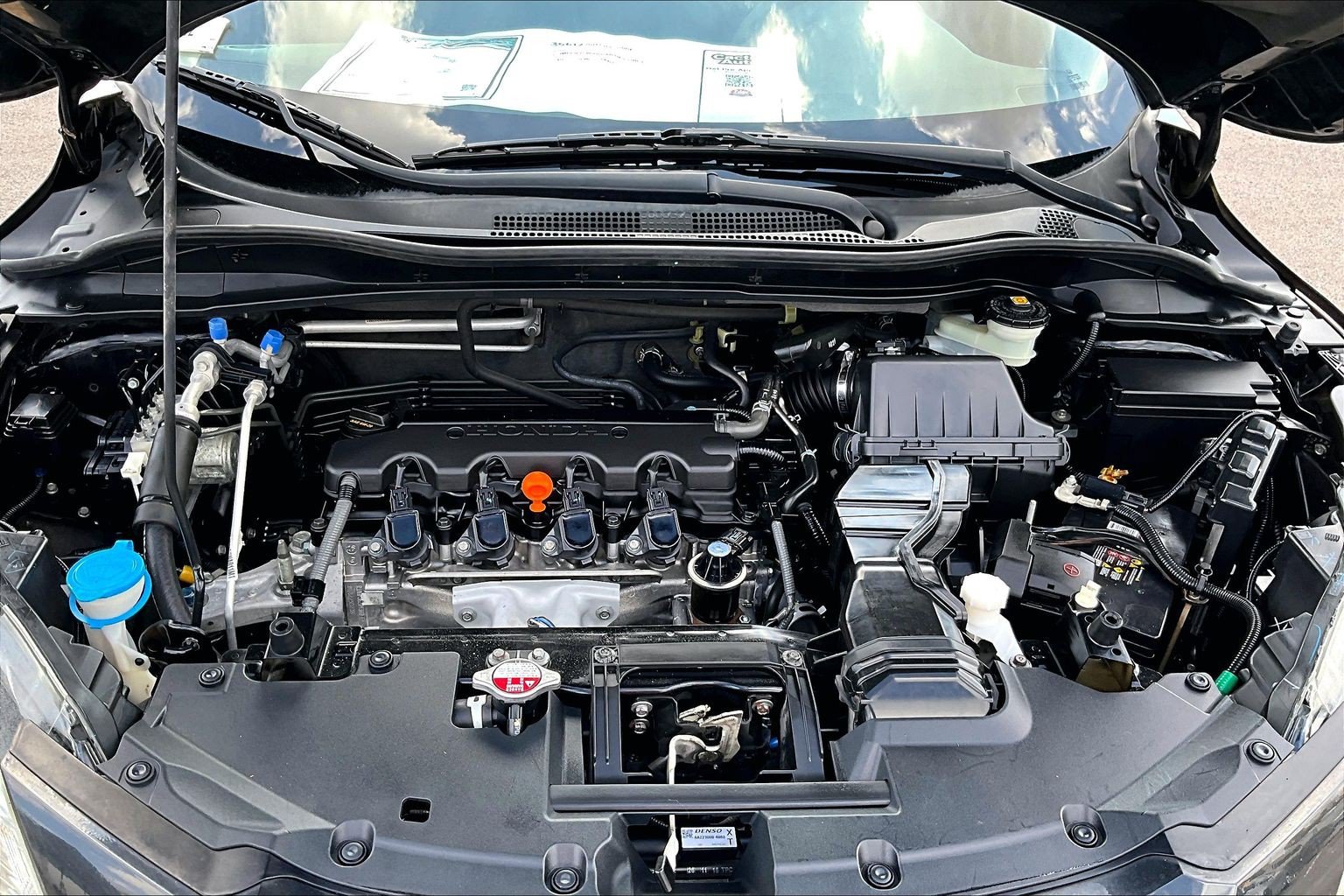 Used 2016 Honda HR-V LX image 8