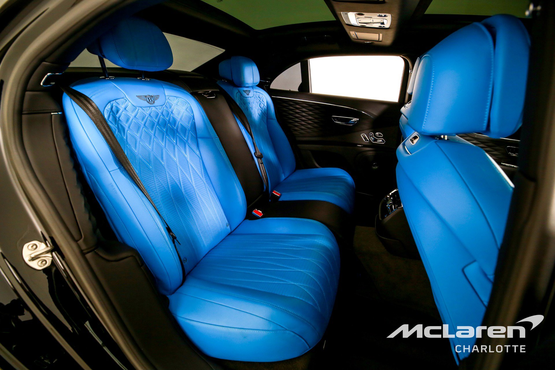 Used 2021 Bentley Flying Spur W12 image 22