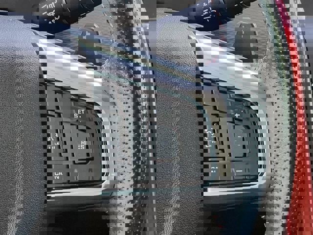 Used 2017 Land Rover Discovery Sport HSE image 13