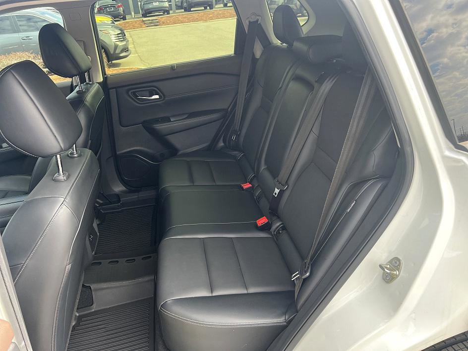 Certified 2023 Nissan Rogue SV w/ SV Premium B Package image 14