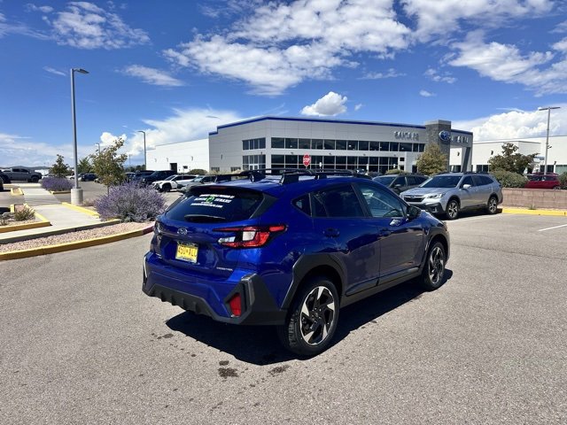 Used 2025 Subaru Crosstrek 2.5i Limited w/ Crosstrek Mirror Package image 3