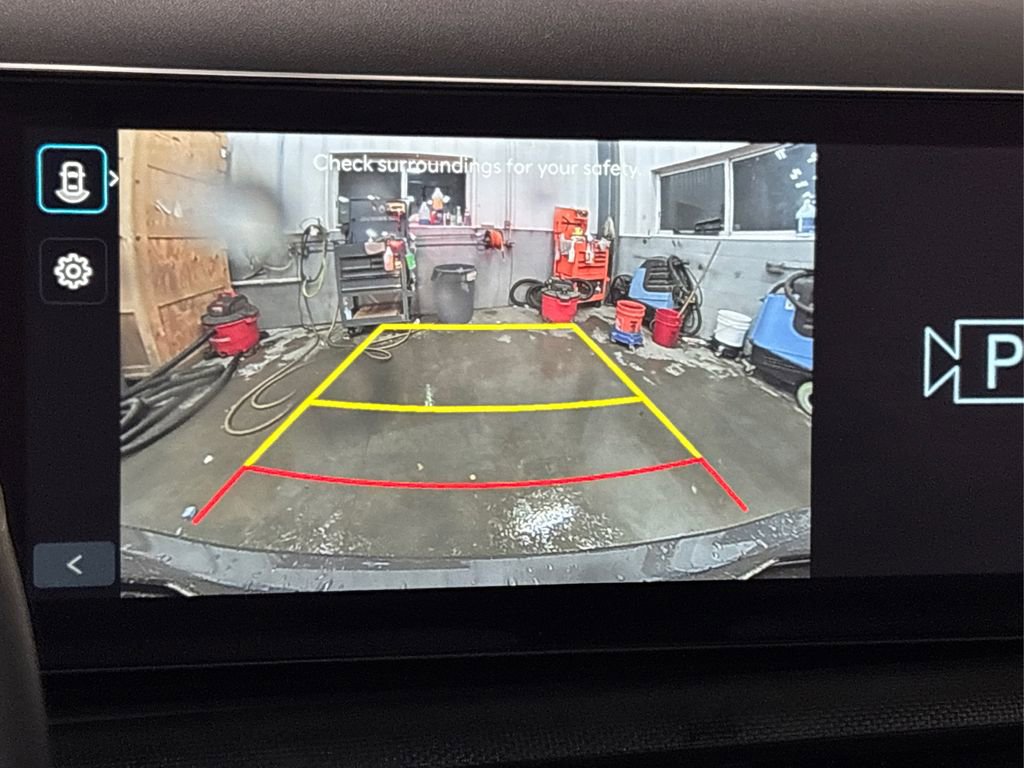 Certified 2025 Hyundai Tucson SE image 24