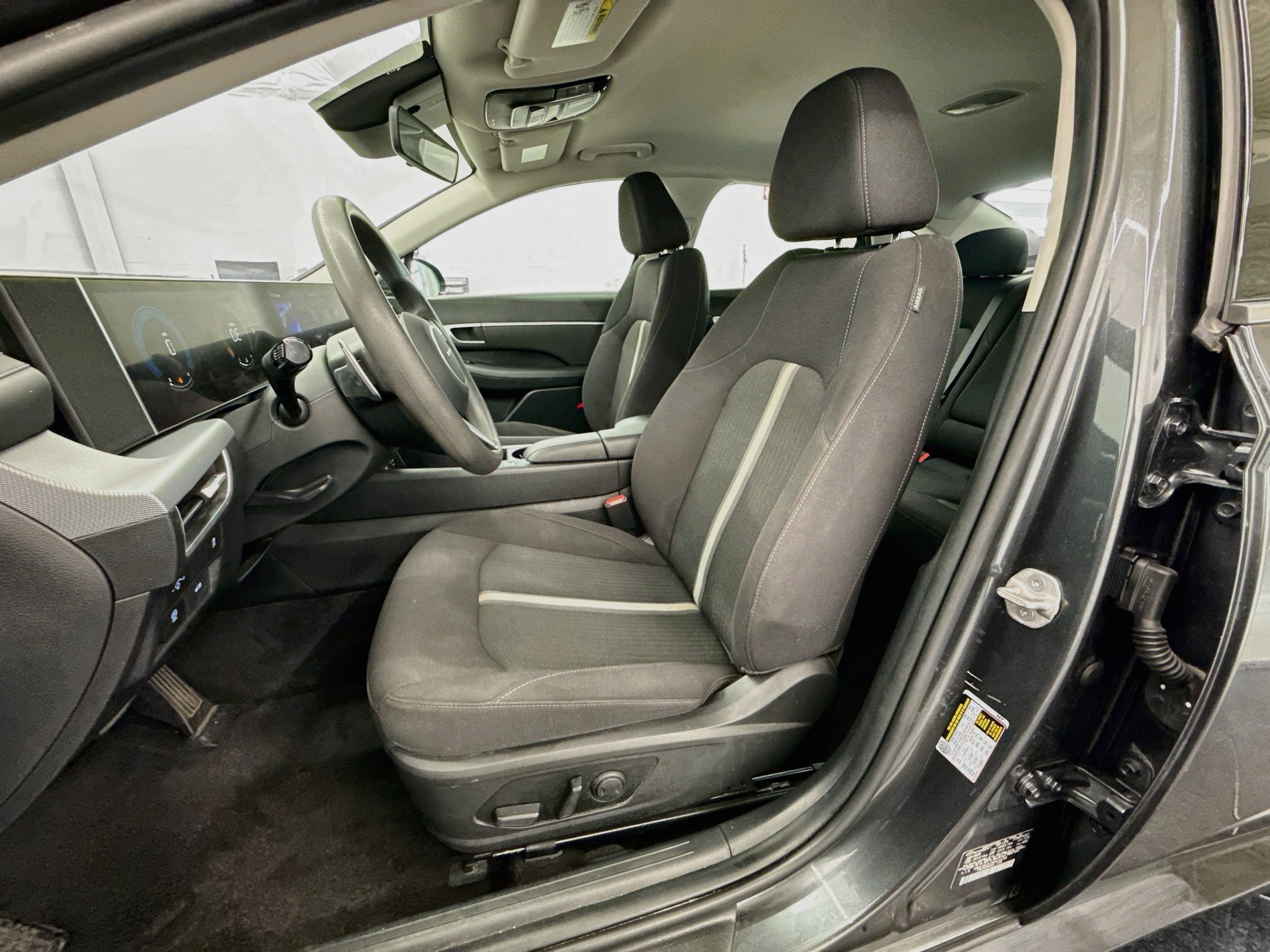 Used 2024 Hyundai Sonata SEL FWD image 13