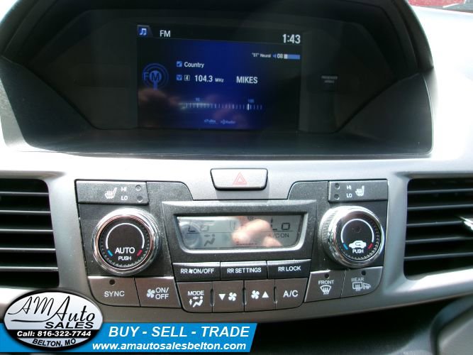 Used 2015 Honda Odyssey Touring Elite image 12