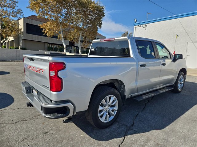 Used 2022 Chevrolet Silverado 1500 Custom image 3