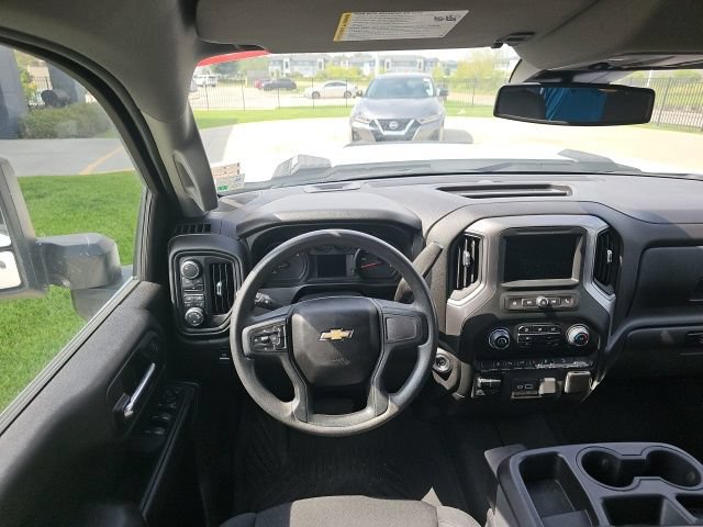 Used 2024 Chevrolet Silverado 2500 Custom w/ Custom Value Package AWD/4WD image 23