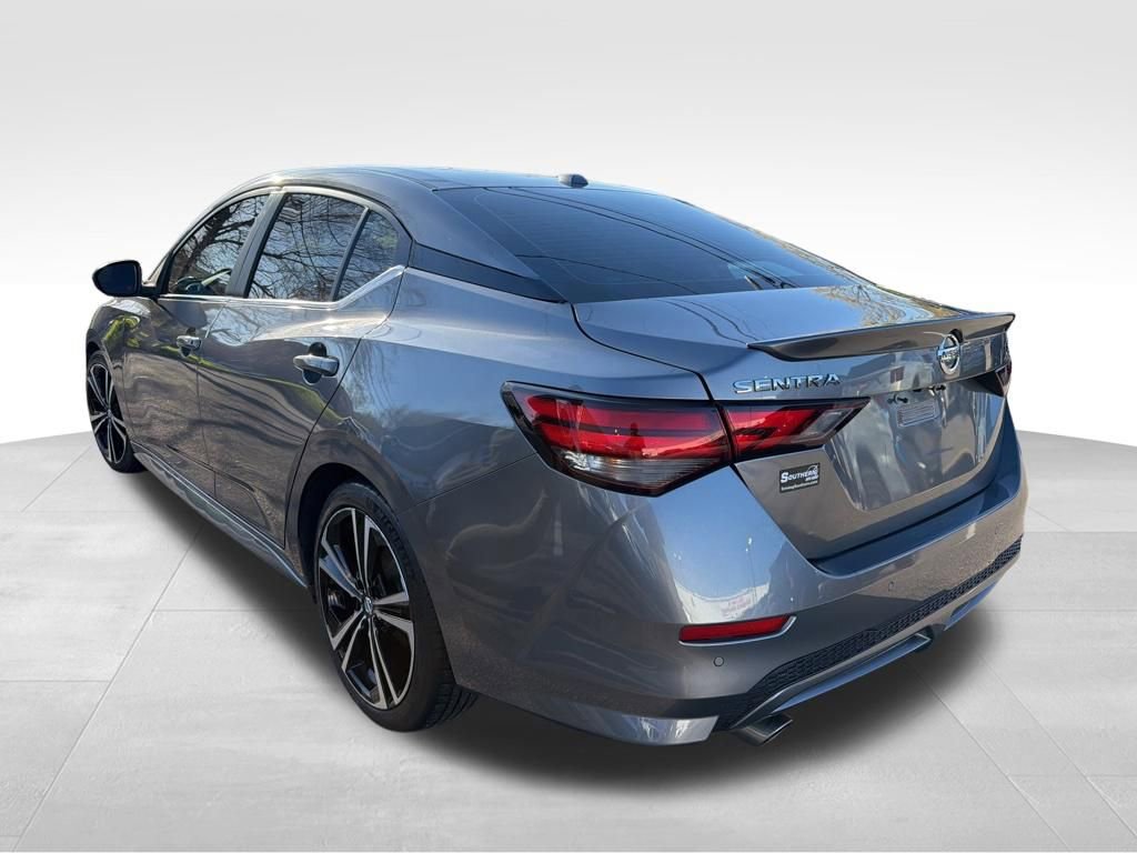 Used 2021 Nissan Sentra SR w/ SR Premium Package image 3