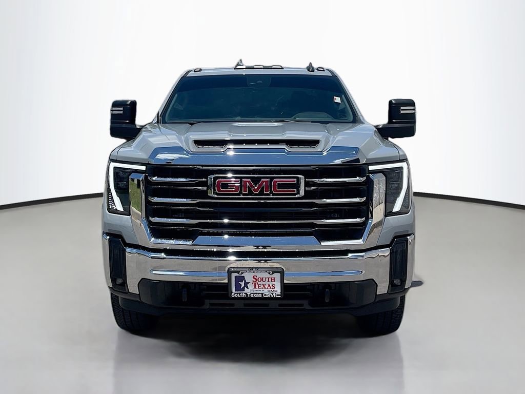 Used 2025 GMC Sierra 2500 SLE w/ SLE Value Package; image 2