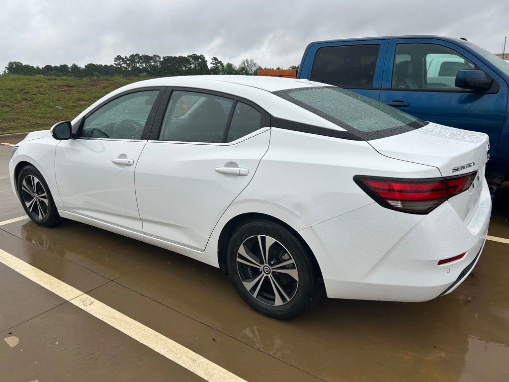 Used 2021 Nissan Sentra SV FWD image 8