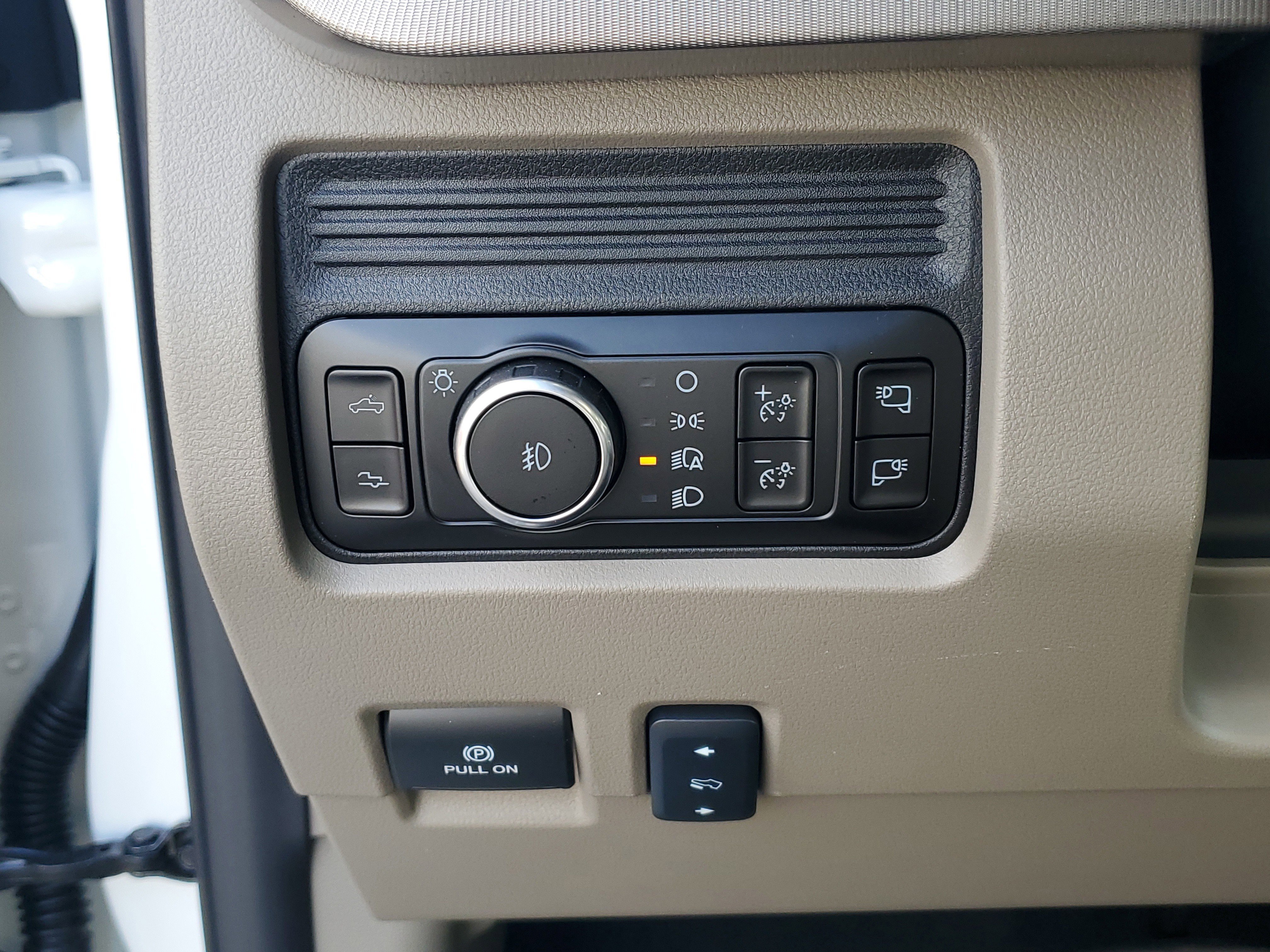 New 2026 Ford F350 Platinum w/ Platinum Plus Package image 33