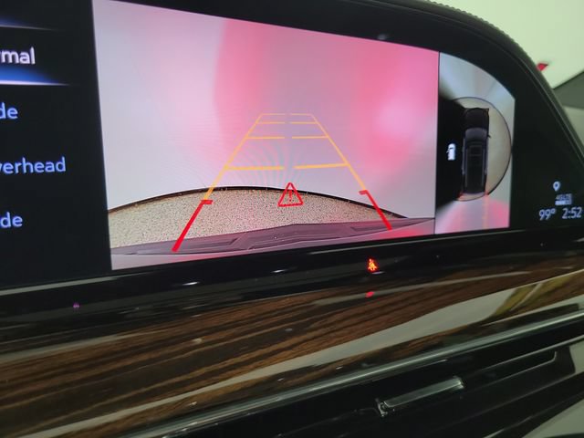 Used 2021 Cadillac Escalade ESV Premium Luxury w/ Performance Package RWD image 34