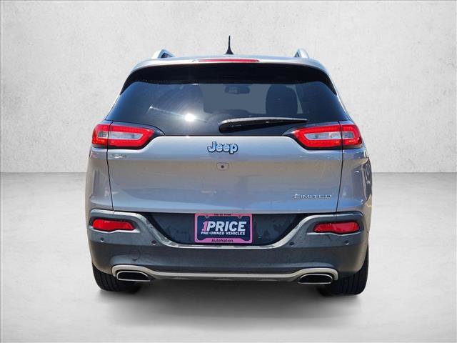Used 2017 Jeep Cherokee Limited FWD image 6