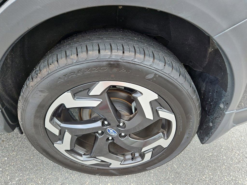 Used 2023 Subaru Crosstrek 2.5i Limited w/ Moonroof Package image 31