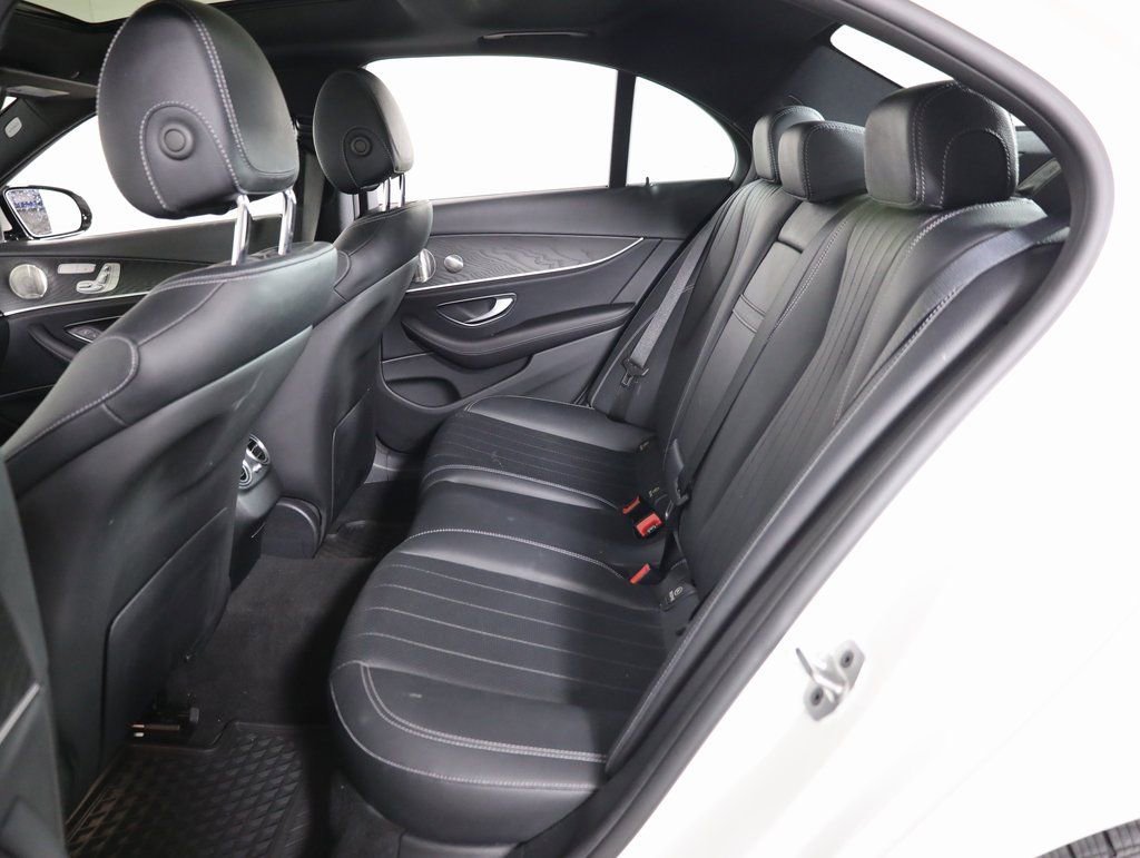 Certified 2022 Mercedes-Benz E 450 4MATIC Sedan image 38