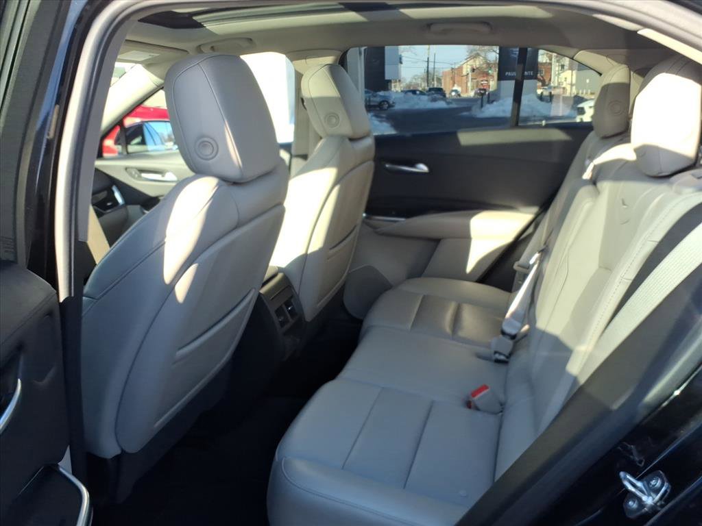 Certified 2023 Cadillac XT4 Premium Luxury image 16