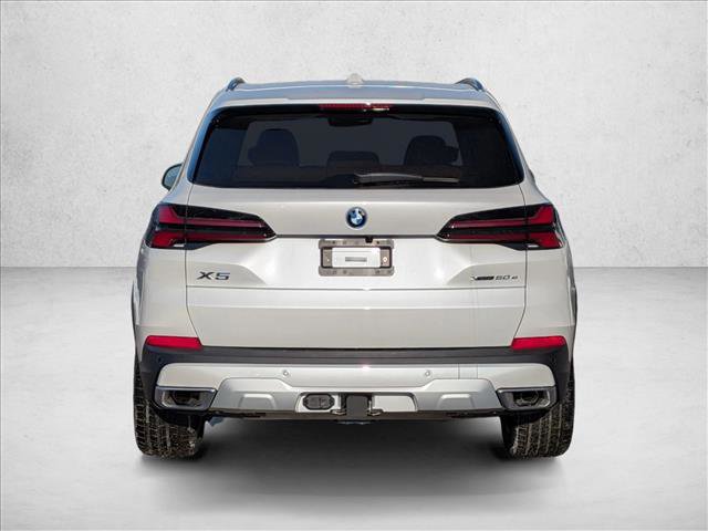 New 2026 BMW X5 xDrive50e image 7