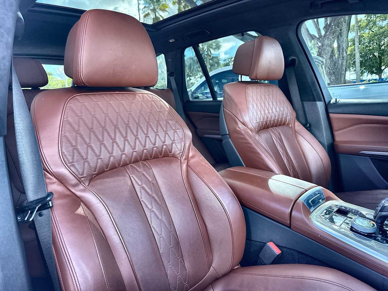 Used 2022 BMW X5 M50i w/ Executive Package AWD/4WD image 27