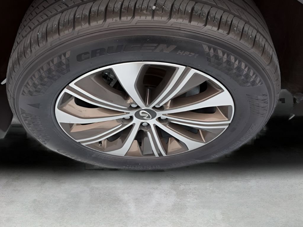 Used 2025 INFINITI QX60 Pure image 13