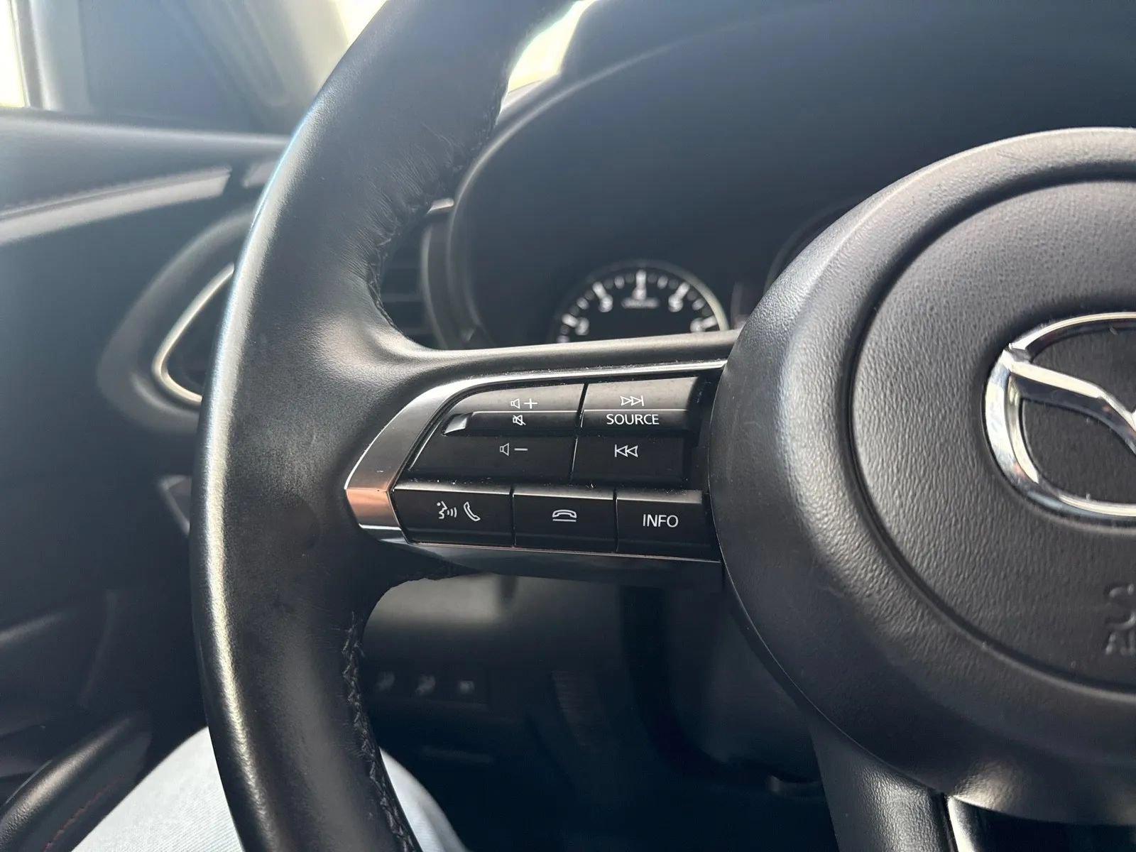 Used 2025 MAZDA CX-30 AWD 2.5 S w/ Preferred Package image 21