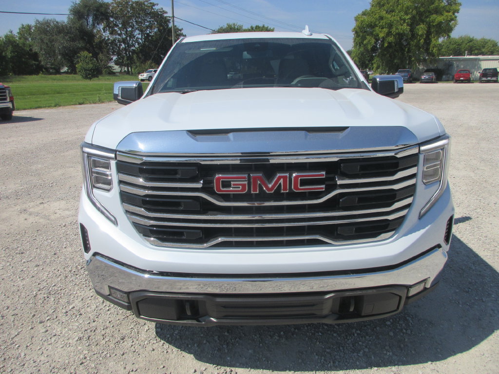 New 2026 GMC Sierra 1500 SLT w/ SLT Premium Package AWD/4WD image 12